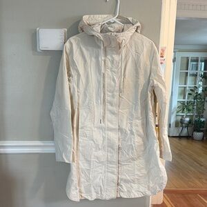 Athleta Light Cream Hooded Trench with Drawstring